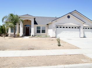 753 Quince Ave, Lemoore, CA 93245