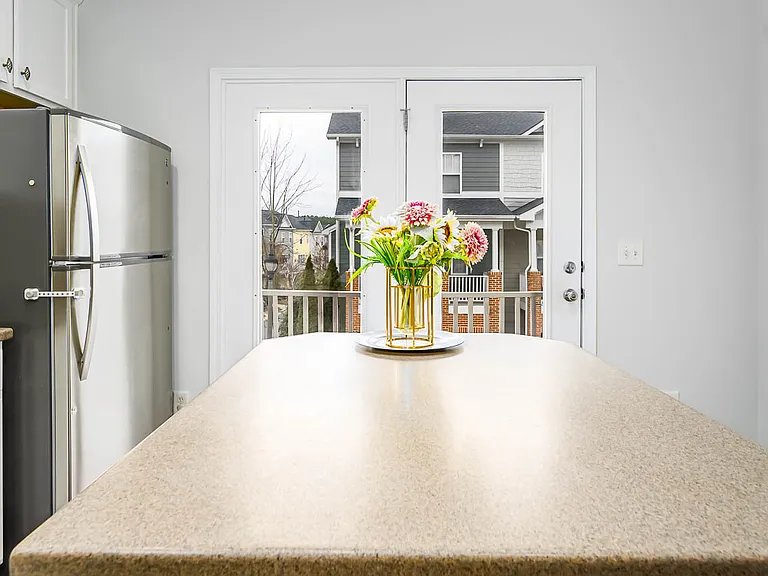 308 Kinellan Ln — Photo 11