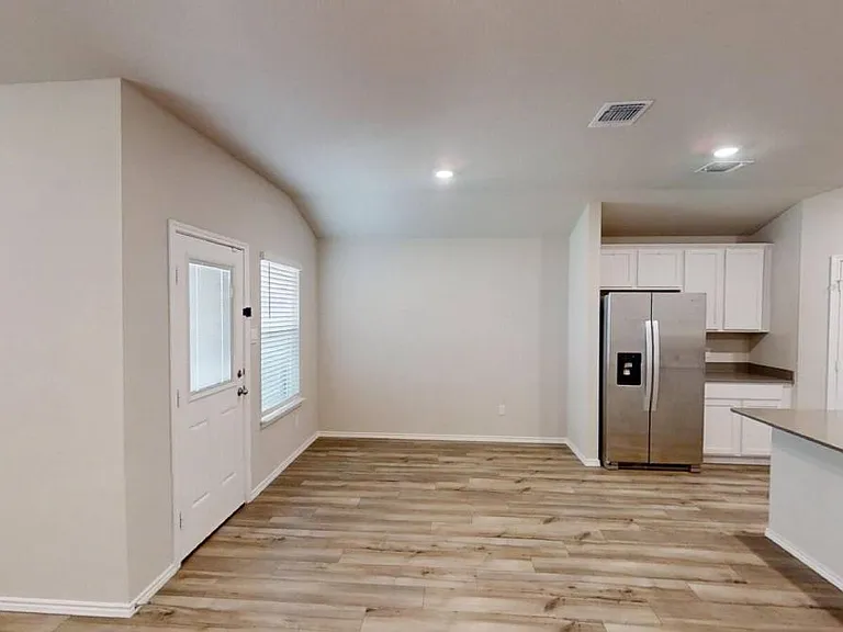 7100 Luella Dr — Photo 4