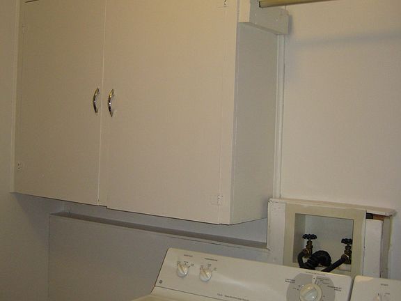 Laundy incl. folding table