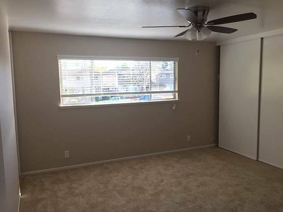 3rd image of 4515 Hamilton Ave