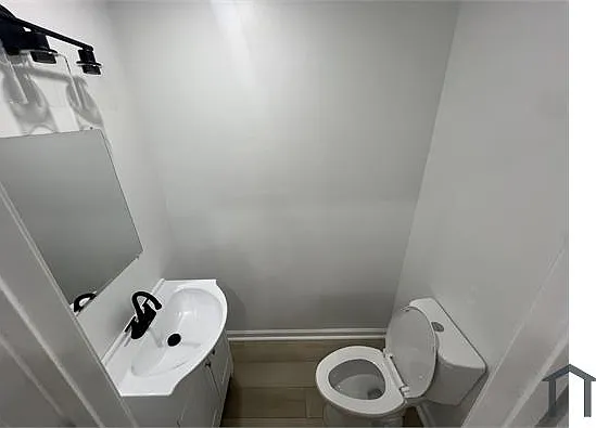 1551 N Frazier St — Photo 21