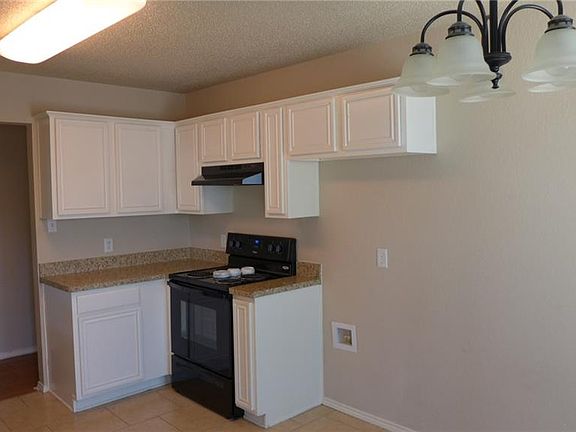 5th image of 7033 Stetter Dr