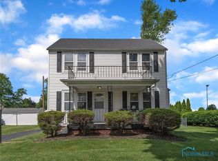 464 S Coy Rd, Oregon, OH 43616