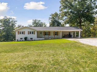 807 Hillcrest Rd, Waverly, TN 37185