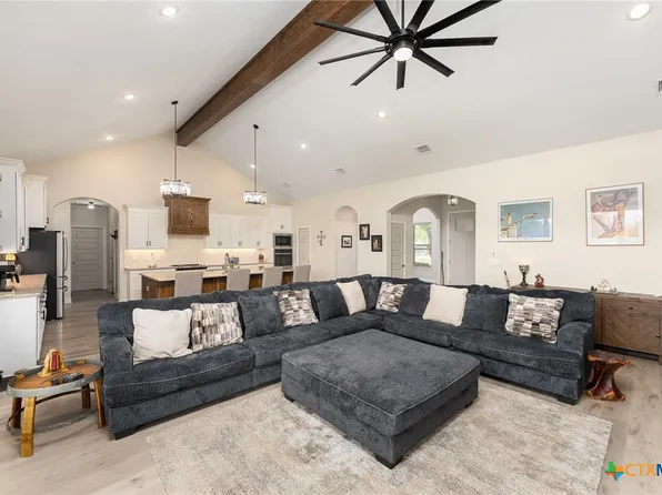1001 County Road 3152, Kempner, TX 76539