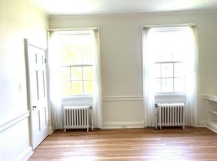 1904 R St NW APT 3, Washington, DC 20009