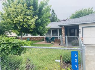 609 5th Ave, Dallesport, WA 98617