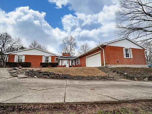 2nd image of 6542 Litchfield Ln