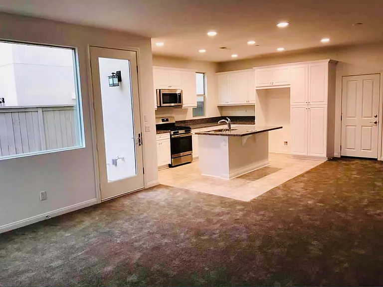 1054 Sea Glass Way — Photo 6