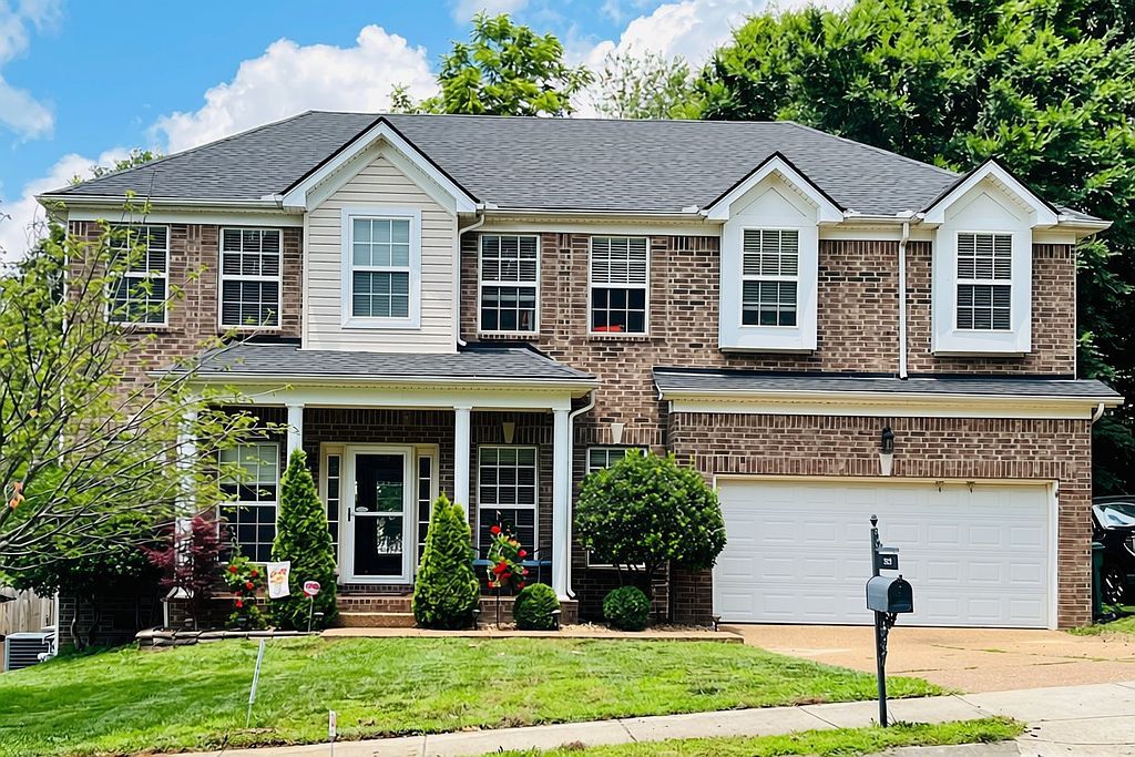 2929 Buckner Ln - Property Image