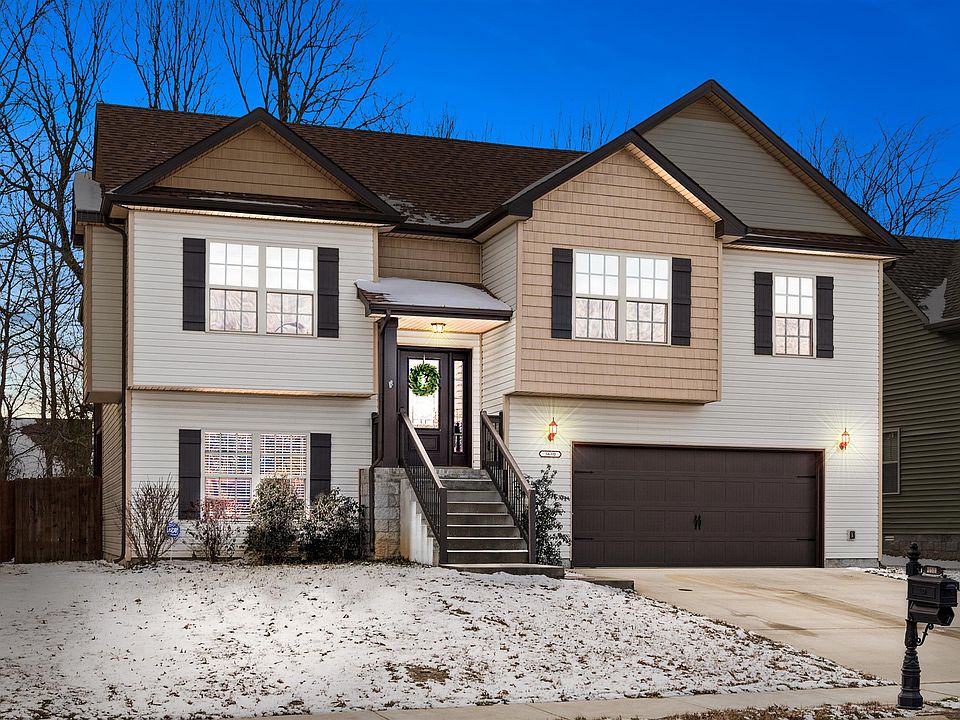 1st image of 3680 Fox Tail Dr