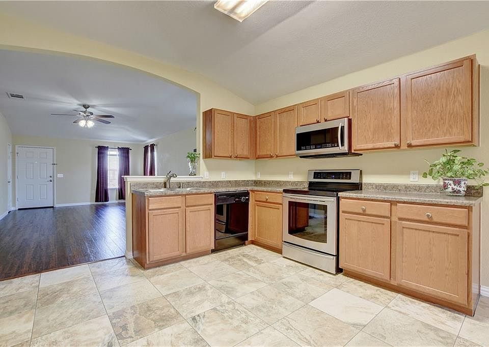 1st image of 5925 Nelson Oaks Dr