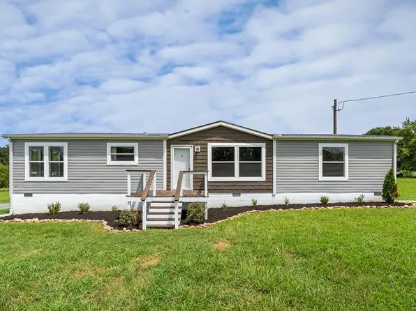 438 Norman Mayberry Rd, Cookeville, TN 38501