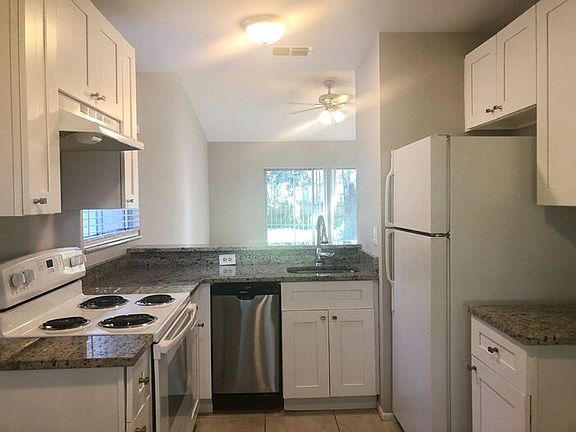 4th image of 12034 Walden Woods Dr