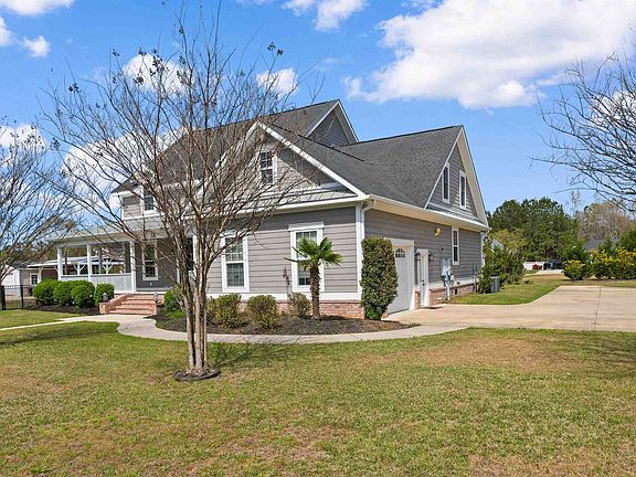 4th image of 217 Chapel Ridge Circle