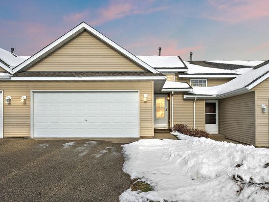 2750 Ridgeview Dr, Red Wing, MN 55066