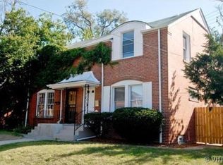 7447 S Euclid Pkwy, Chicago, IL