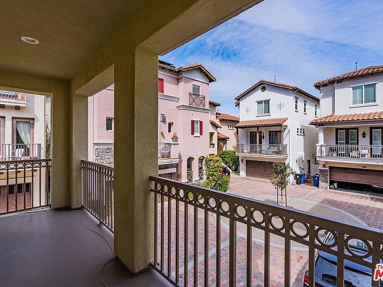 5744 Celedon Crk — Photo 26