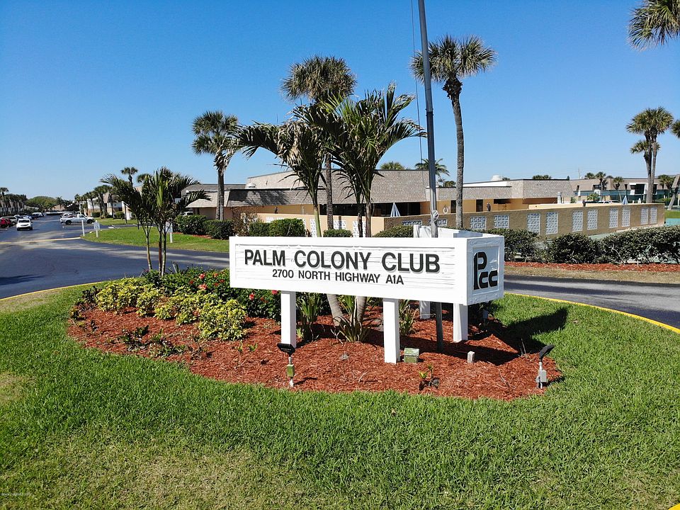 Home For Sale In PALM COLONY CLUB