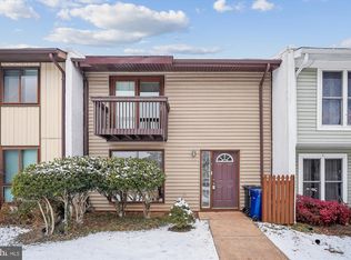 747 Sugarland Run Dr, Sterling, VA 20164