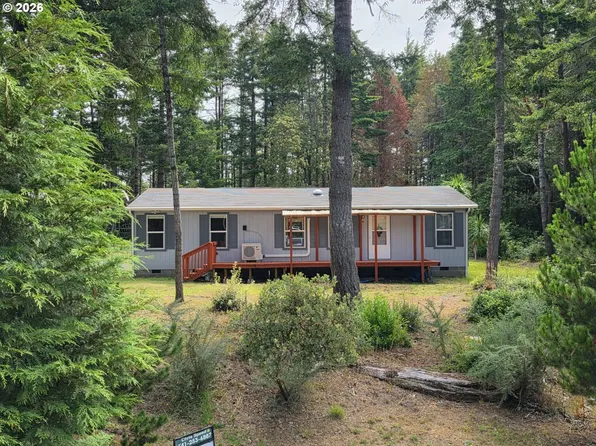42819 Kreiger Ln, Port Orford, OR 97465