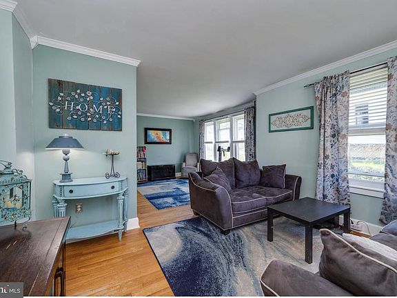5th image of 806 N Wyomissing Blvd