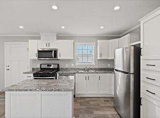 38000 Le Chateau Blvd #481, Clinton Township, MI 48038