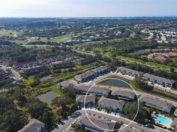 8657 Palmer Park Cir, Sarasota, FL 34238
