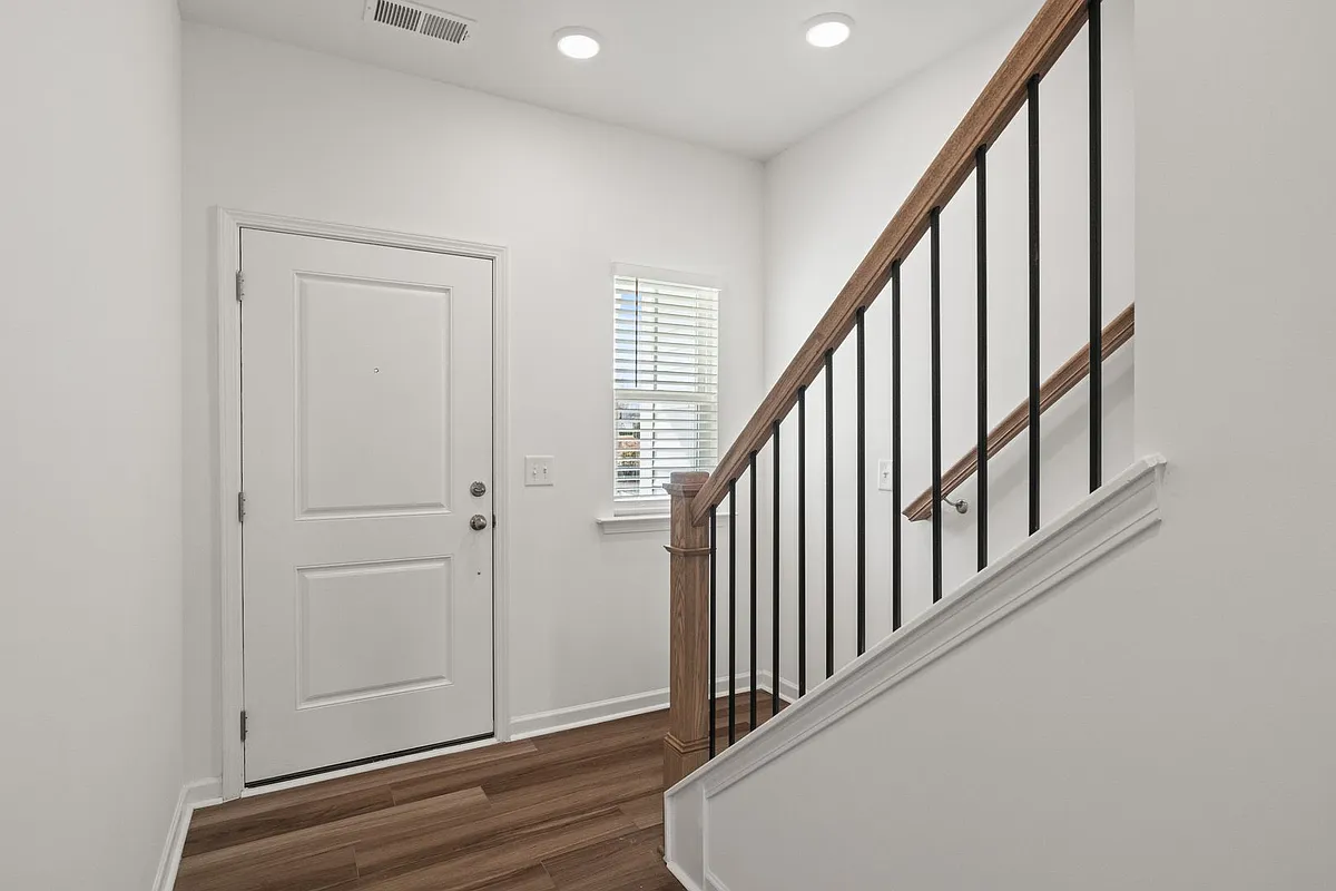 Building Photo - 3030 Ranger Dr