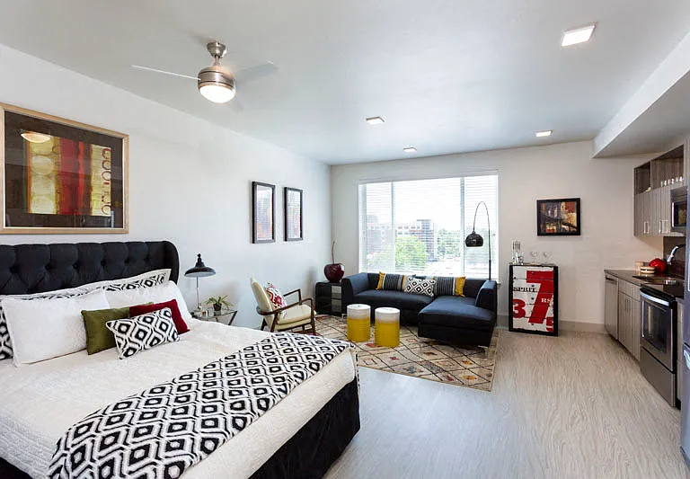 Studio Apartment