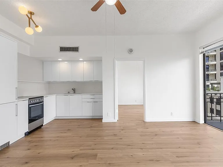 2109 Bayshore Blvd #503 — Photo 9