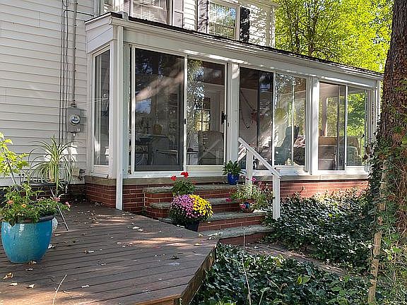 3 SEASON SUNROOM 