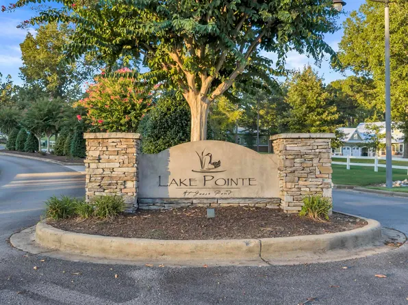 499 Northshore Dr, Scottsboro, AL 35769