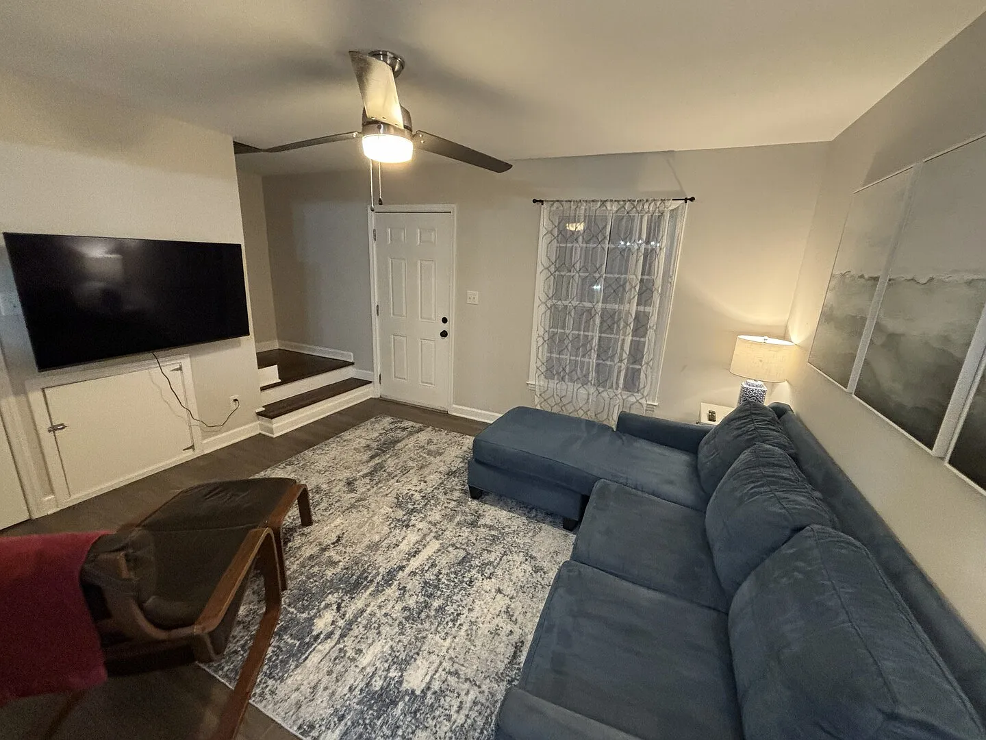 Stylish Charlotte Townhome - 5 Min. from Center City. 2Bed/1 Bath. — Photo 3