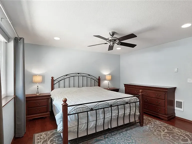 1141 Pinedrop Loop SE — Photo 15