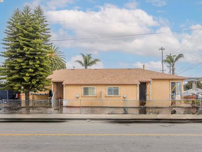 10442-10444 Pippin St, Oakland, CA, 94603