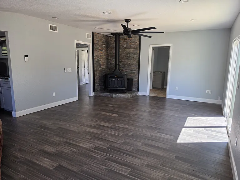 16215 SE Hawthorne Rd — Photo 13
