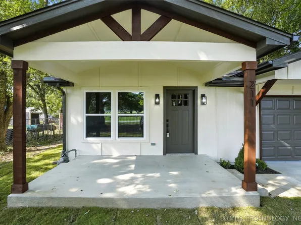 211 E Wells Blvd, Sapulpa, OK 74066
