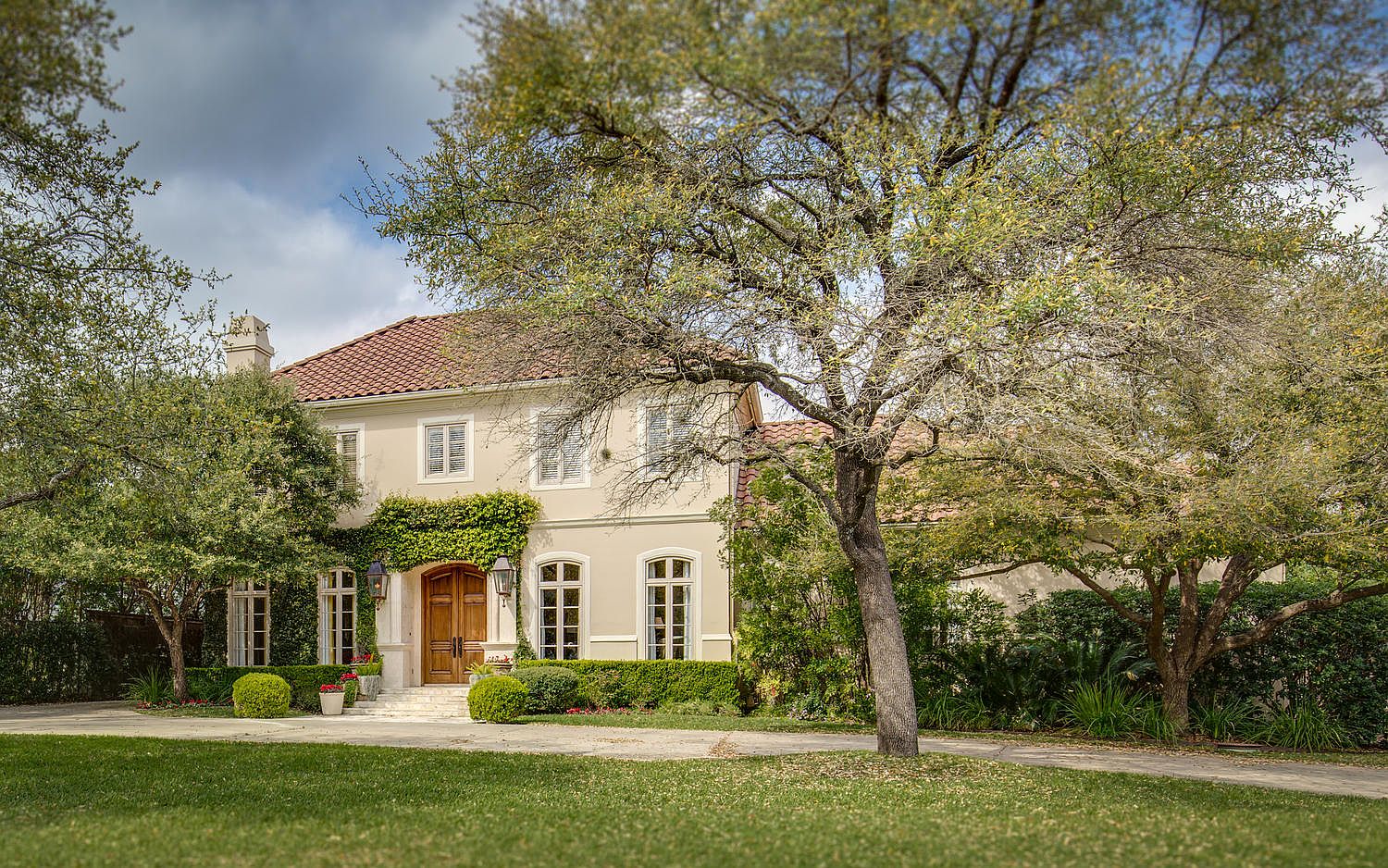 505 Terrell Rd, Terrell Hills, TX 78209 | Zillow