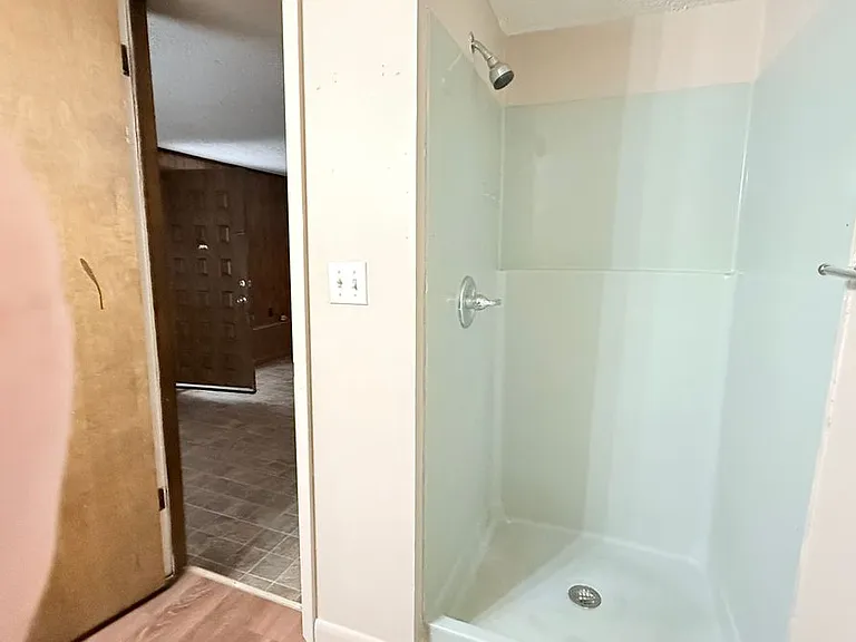 1002 Evins St — Photo 23