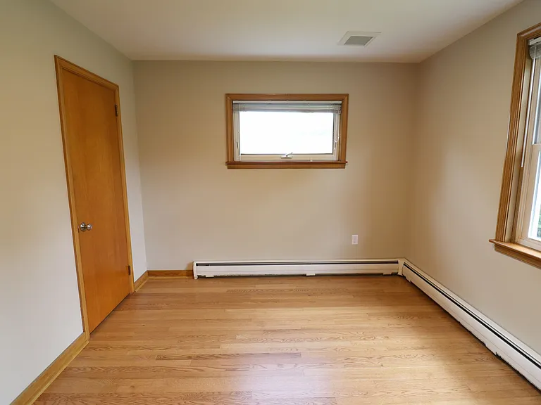 514 N 6th St — Photo 20