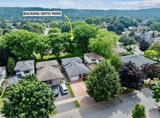 57 Sandra Cres, Grimsby, ON L3M4Y5