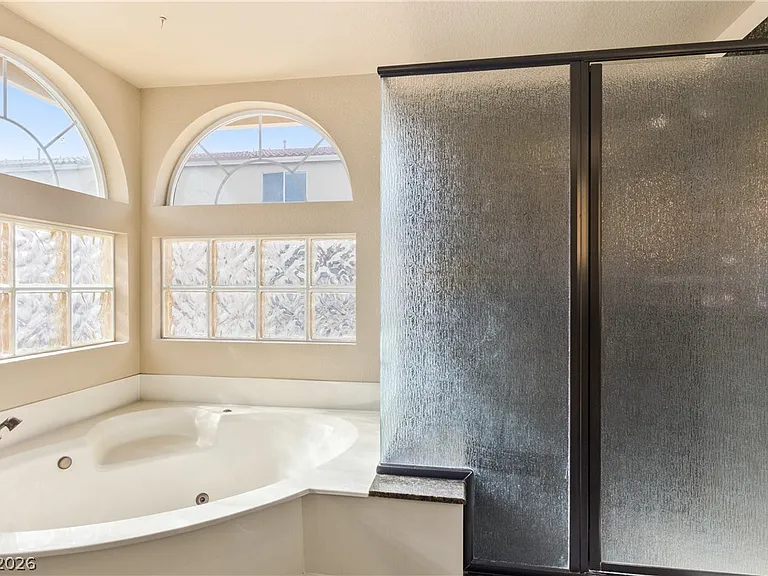 8461 Moondance Cellars Ct — Photo 39