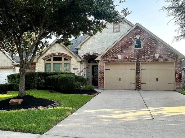13206 Gentle Water Dr, Houston, TX 77044
