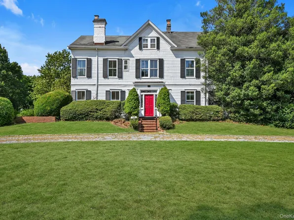 99 9th Street, Garden City, NY 11530