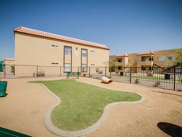 Ridge Falls Apartments