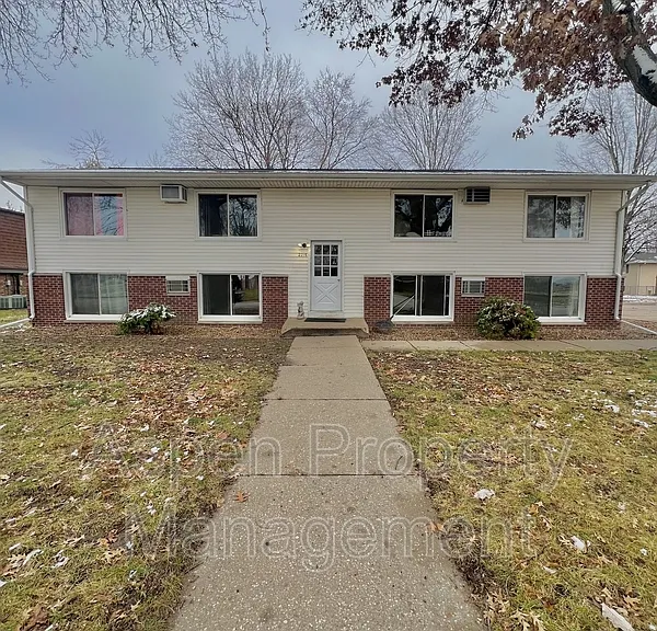 2216 Piper Pl #1 — Photo 1