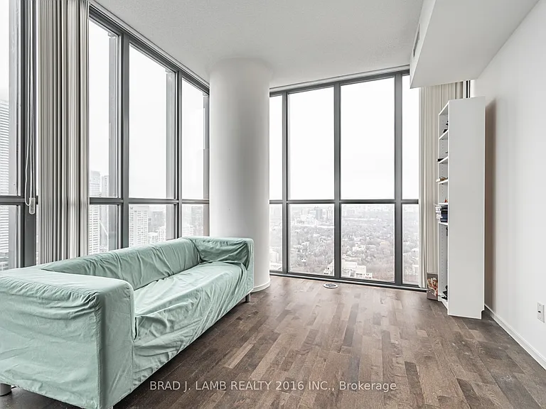 101 Charles St E #4106 — Photo 9