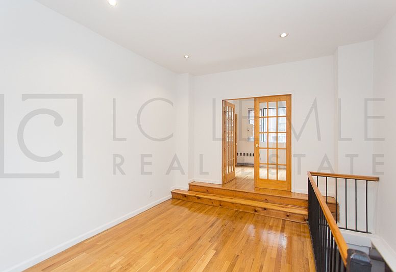 1st image of 410 E 78th St APT 1C